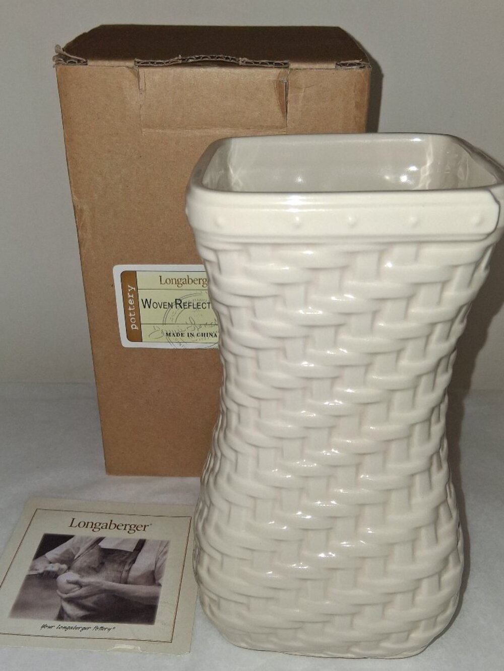 LONGABERGER Woven Vase Small Ivory New in box 3166390